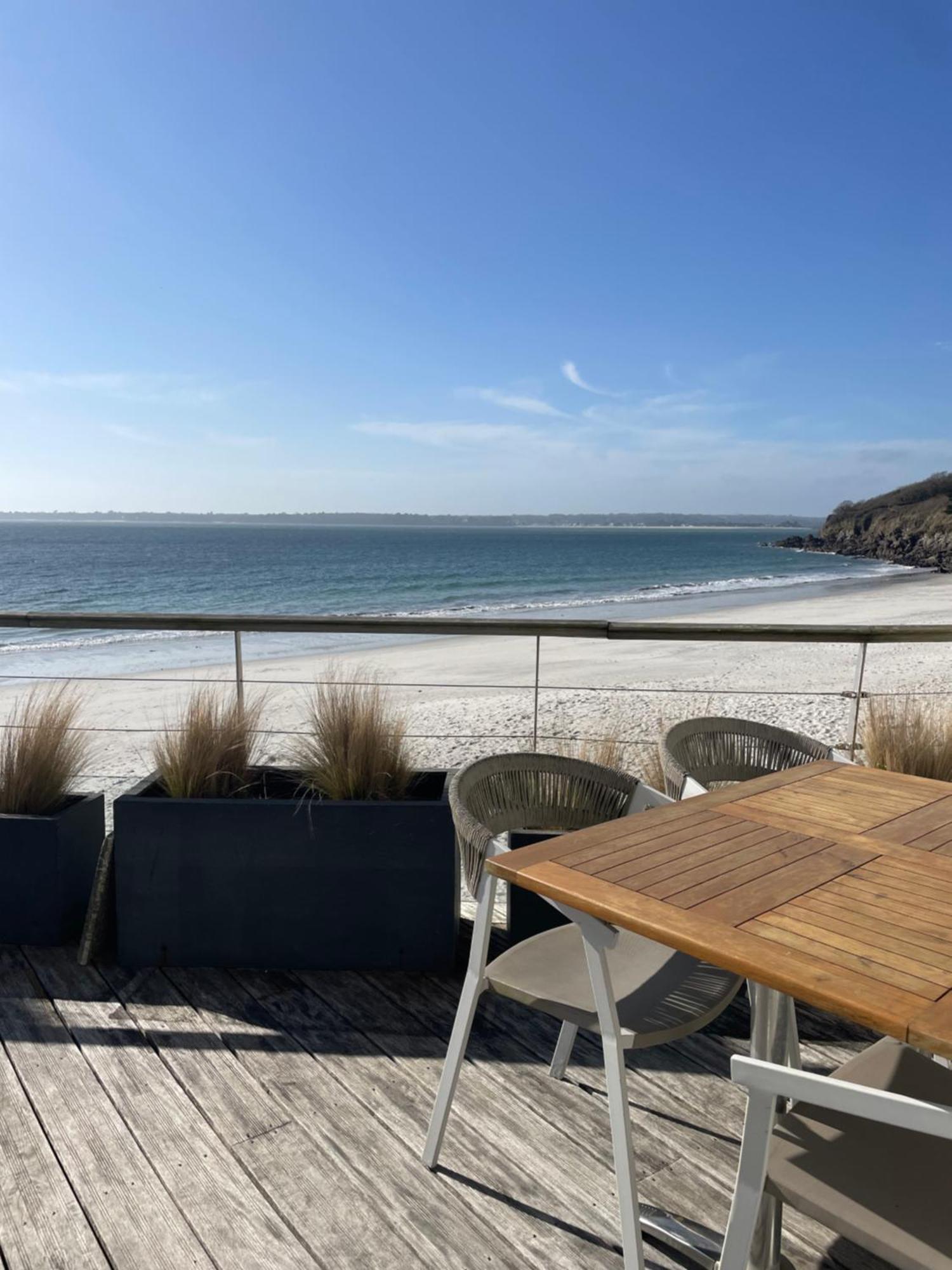 Family Room with Sea View