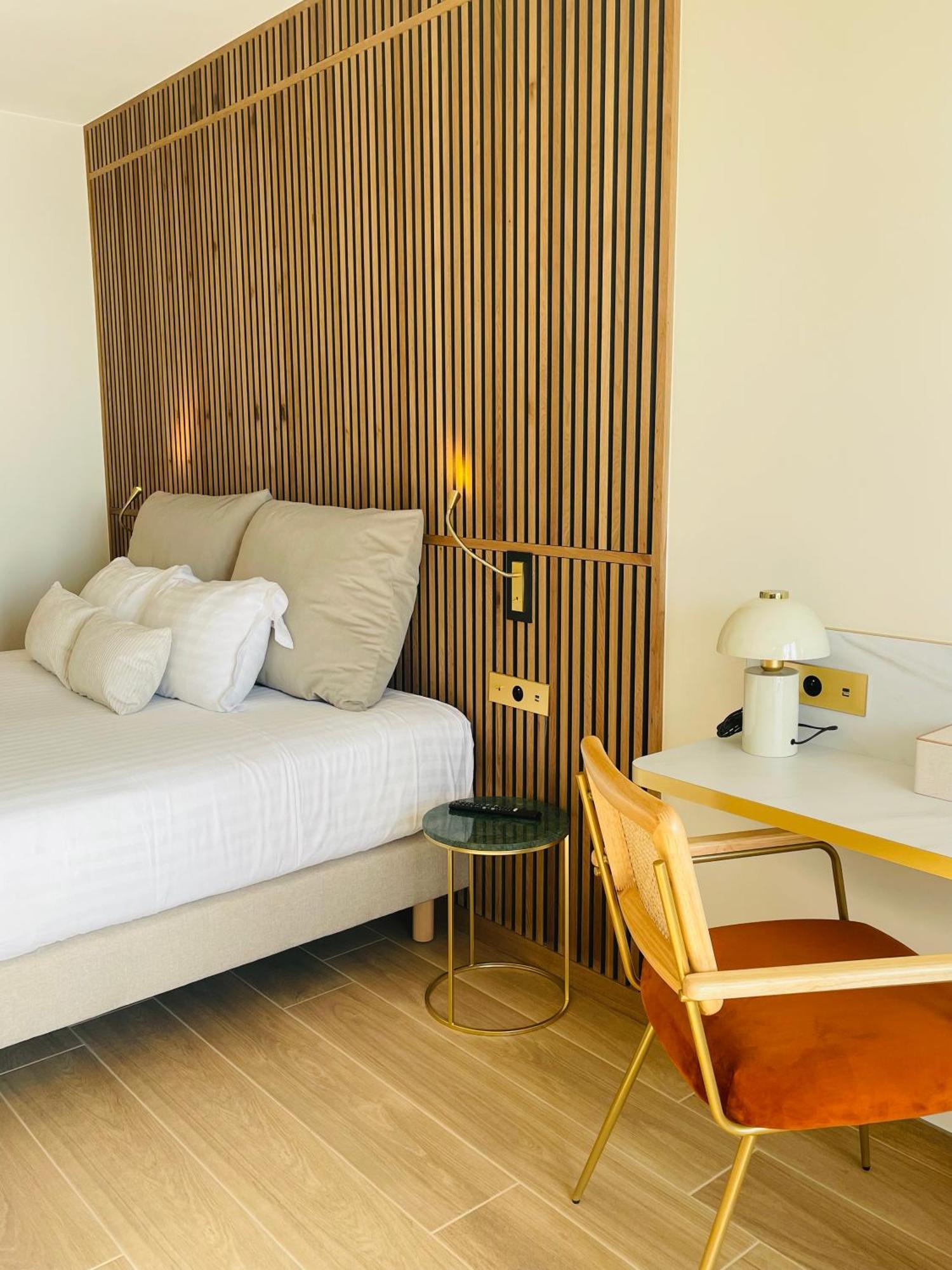 Superior Double Room with Sea View - Ground Floor,1758283152:JPEG